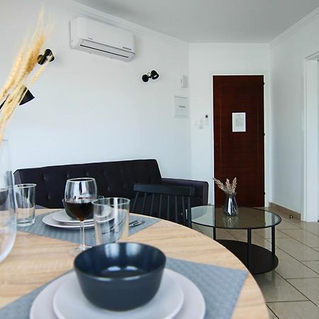 Phaedrus Living Seaside Junior Suite Lighthouse 63 Paphos Esterno foto