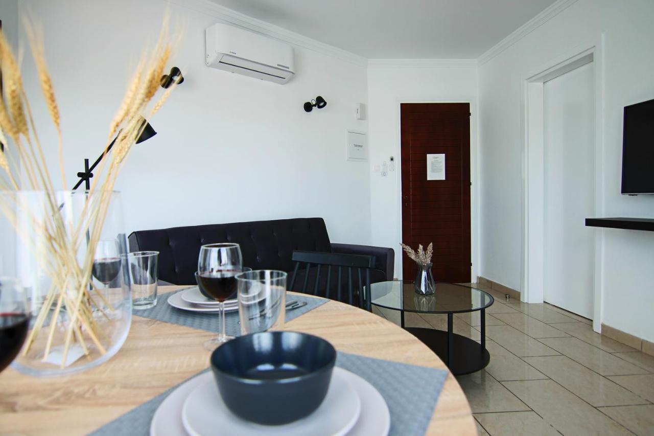 Phaedrus Living Seaside Junior Suite Lighthouse 63 Paphos Esterno foto
