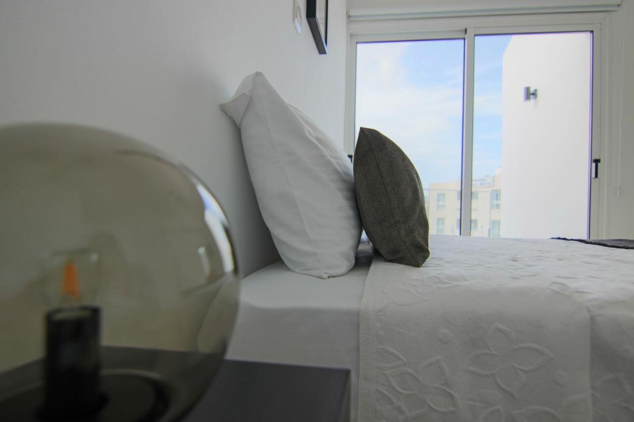 Phaedrus Living Seaside Junior Suite Lighthouse 63 Paphos Esterno foto