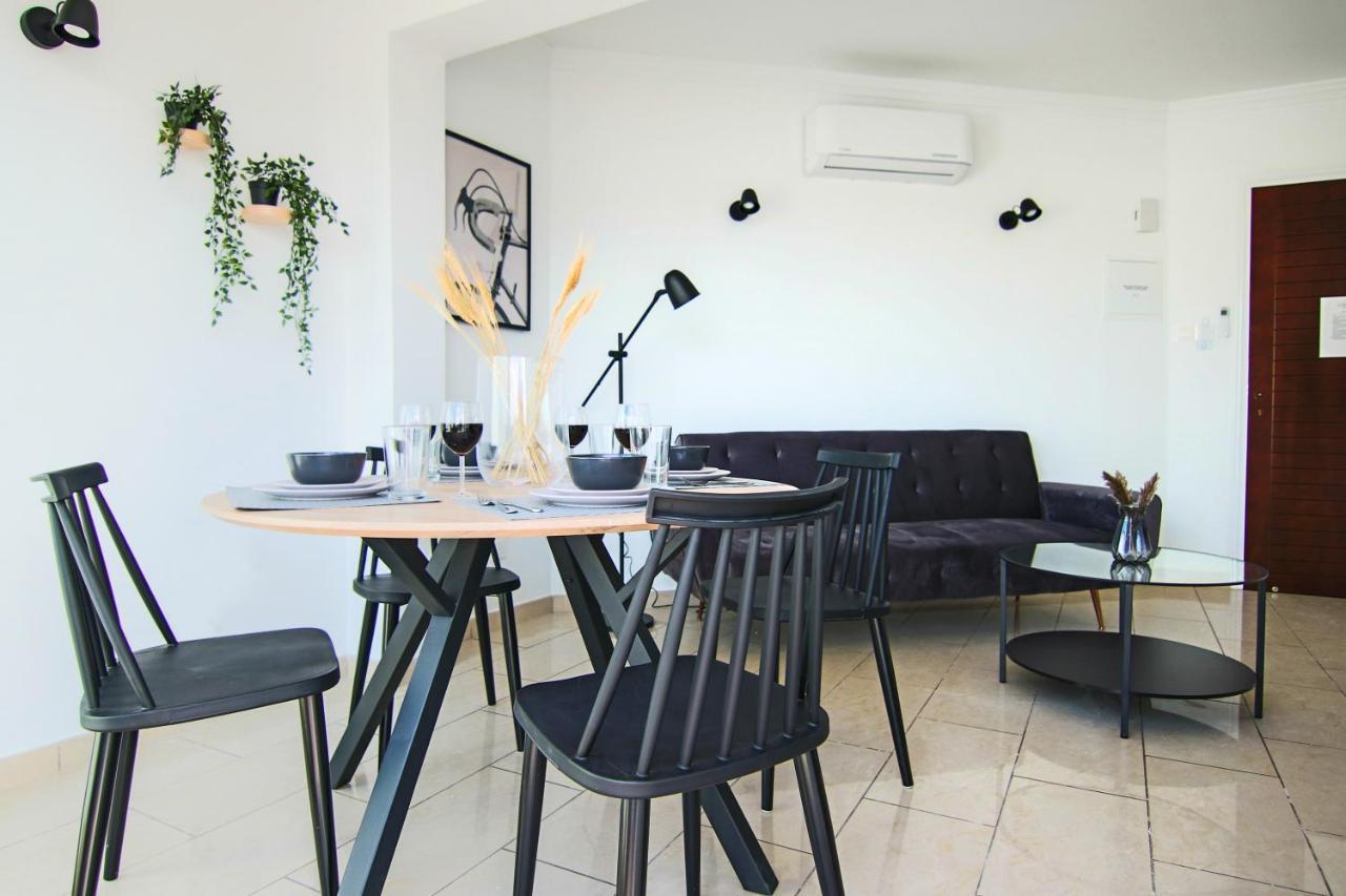 Phaedrus Living Seaside Junior Suite Lighthouse 63 Paphos Esterno foto