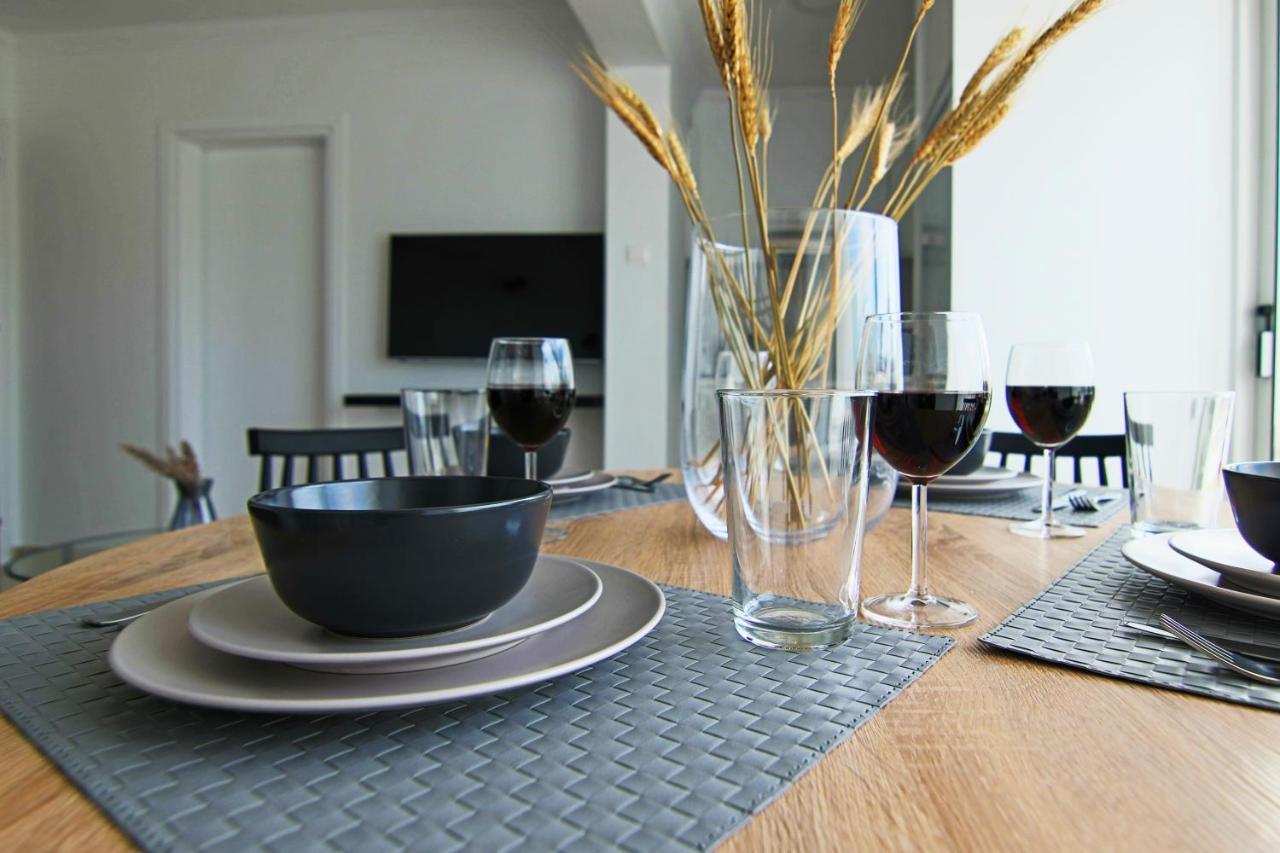 Phaedrus Living Seaside Junior Suite Lighthouse 63 Paphos Esterno foto